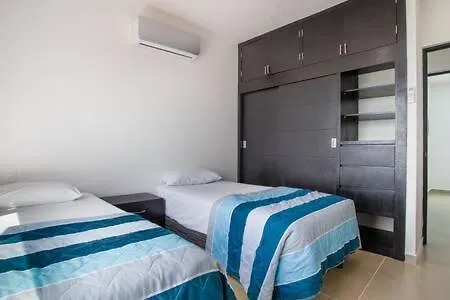 Departamento De Lujo 3 Recamaras En Exclente Ubicacion Daire Cancun