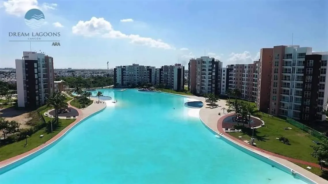 Departamento De Lujo 3 Recamaras En Exclente Ubicacion Daire Cancun 0*,  Meksika