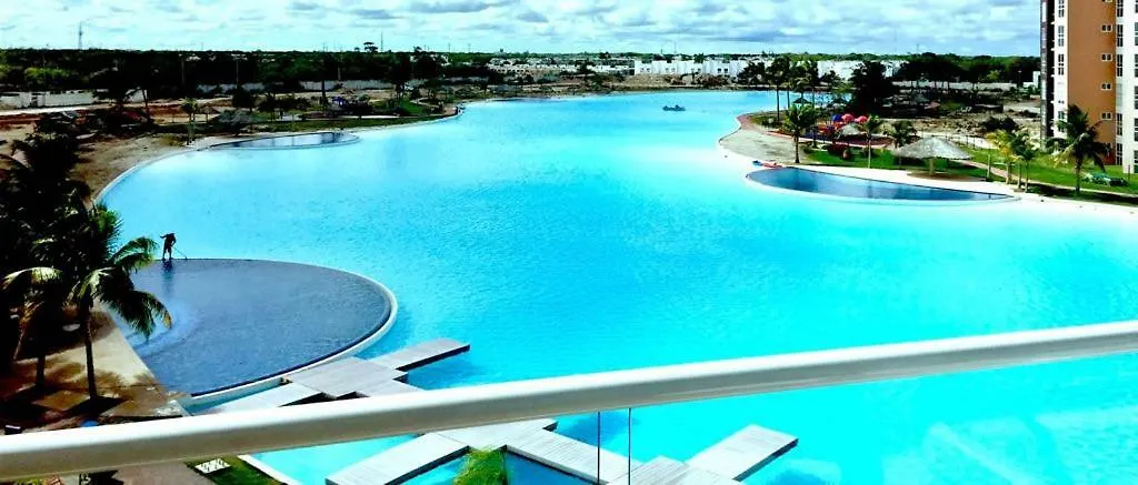Departamento De Lujo 3 Recamaras En Exclente Ubicacion Daire Cancun